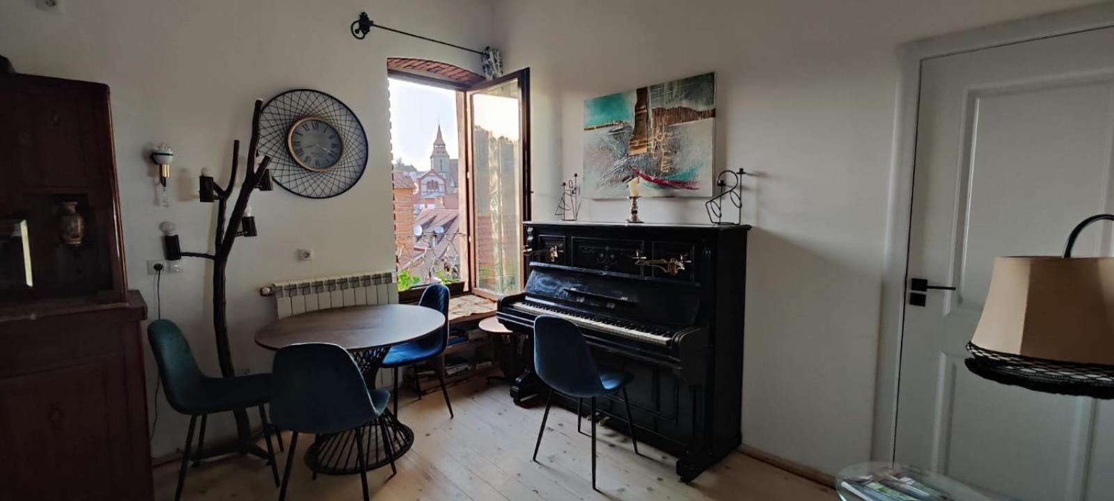 Charm Old Town Studio Braşov Extérieur photo